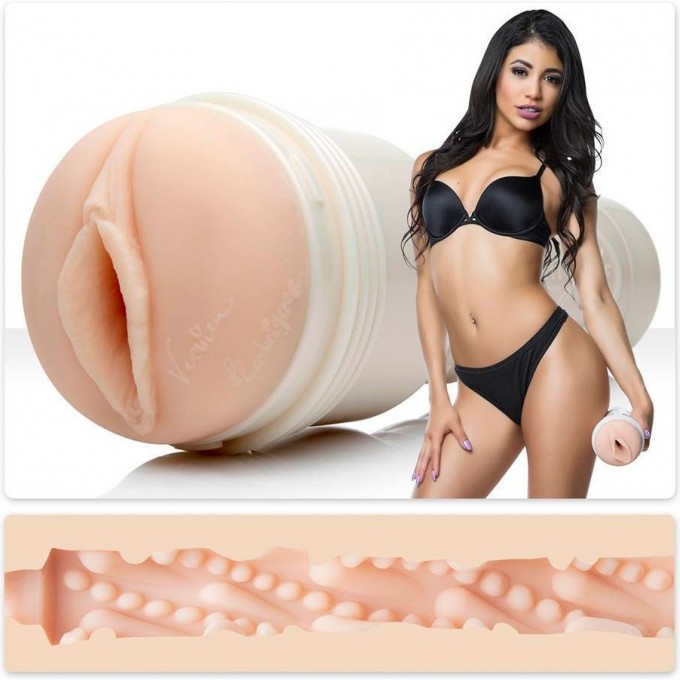 Мастурбатор FLESHLIGHT SIGNATURE VERONICA RODRIGUEZ CALIENTE, вагина 14858 Мастурбатор FLESHLIGHT SIGNATURE VERONICA RODRIGUEZ CALIENTE, вагина 14858